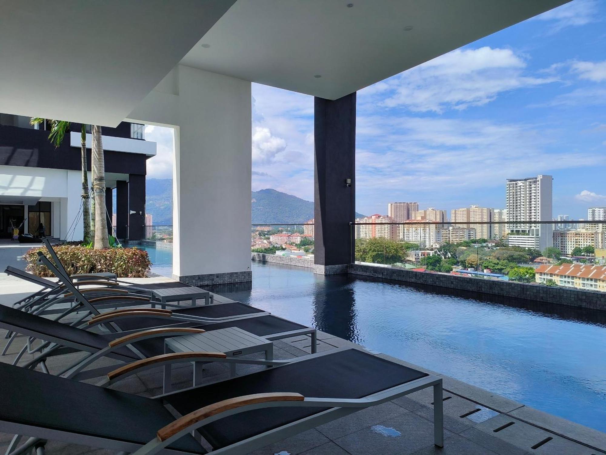 Urban Suites Two Or Three Bedroom Georgetown By Anc Jelutong Bagian luar foto