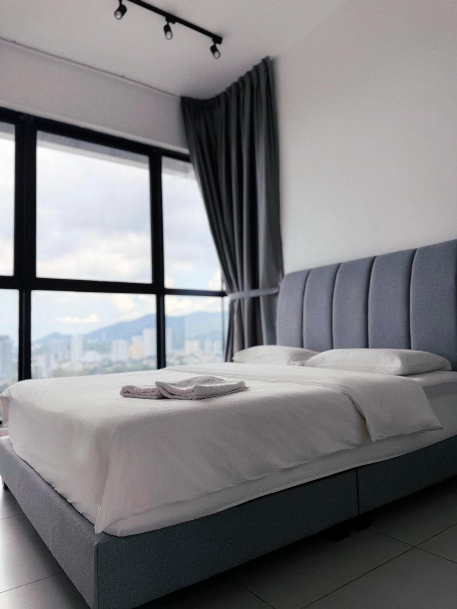 Urban Suites Two Or Three Bedroom Georgetown By Anc Jelutong Bagian luar foto
