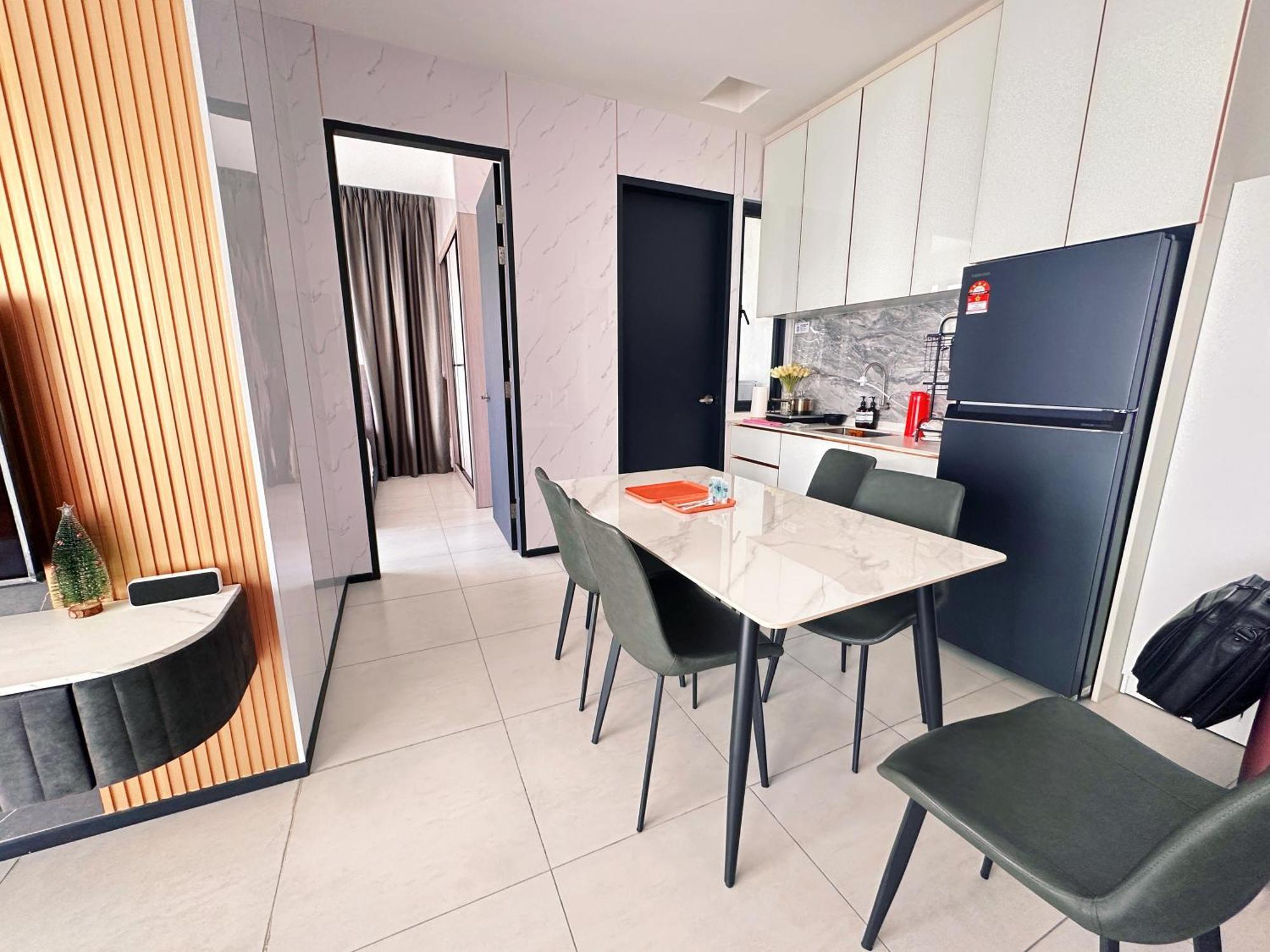 Urban Suites Two Or Three Bedroom Georgetown By Anc Jelutong Bagian luar foto